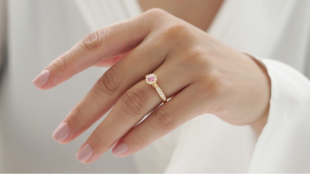 Anel de Noivado Uni II-Sr (mão)