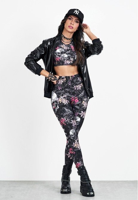Top Cropped Night Fall